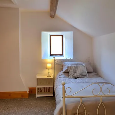Whisperdale Barn * Broxa